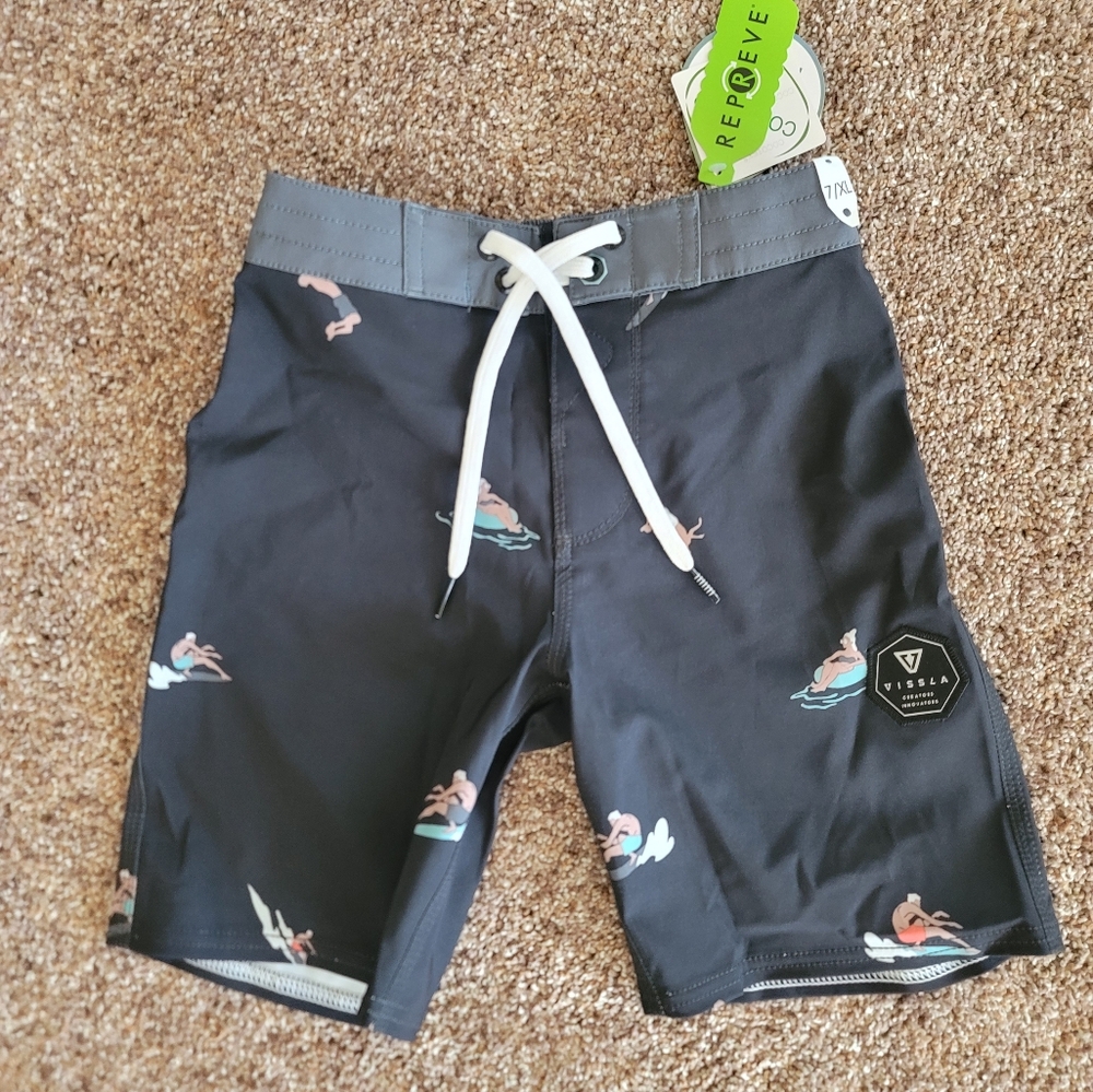 NWT VISSLA Boardshorts